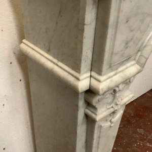 Regency style fireplace in white Carrara marble, 19th century