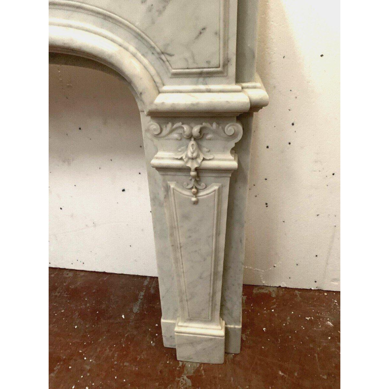 Open haard in Regency-stijl van wit Carrara-marmer, 19e eeuw.