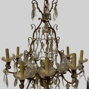 Lustre cage à seize lumières, pampilles et coupelles de cristal, XIX siècle