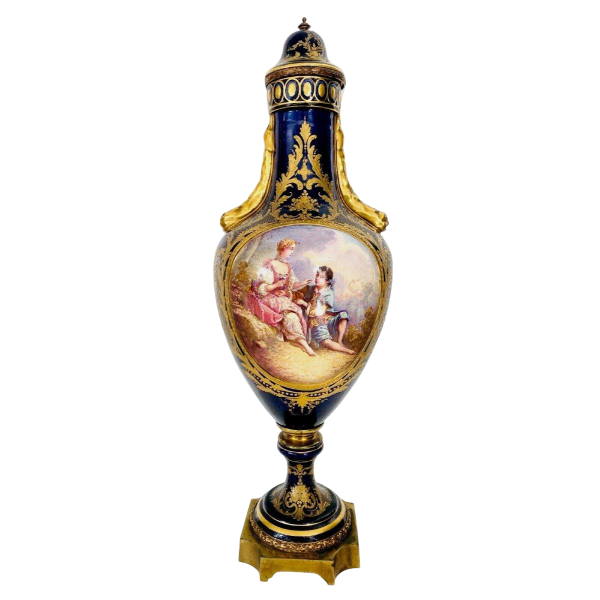 Manufacture de Porcelaine de Sèvres (Eugène Canelle) vase couvert polychromé & rehauts d’or, XX siècle