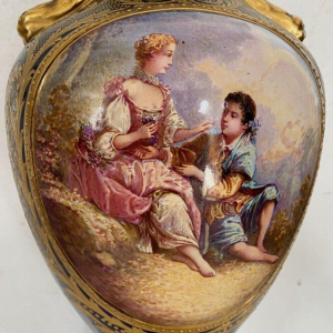 Porseleinfabriek van Sèvres (Eugène Canelle), polychrome vaas met deksel en gouden accenten, 20e eeuw.