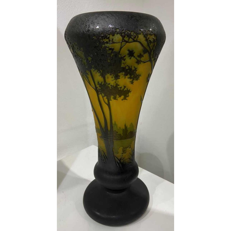 Vase with acid-etched lakescape, signed Daum Nancy with the cross of Lorraine