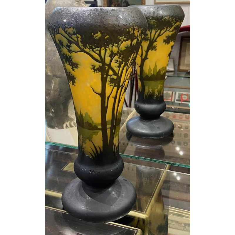 Vase with acid-etched lakescape, signed Daum Nancy with the cross of Lorraine