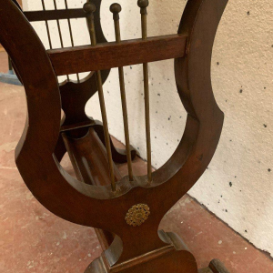 Napoleon III walnut and walnut veneer worktable, 19th century