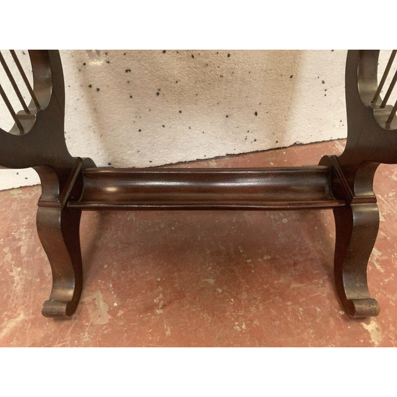 Werktafel van walnoothout en walnootfineer uit de tijd van Napoleon III, 19e eeuw.