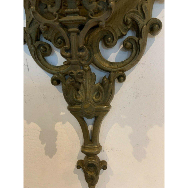 GAILLIAU – NEUT, wall-mounted cartel clock, chased bronze with mascaron decoration, 19th century