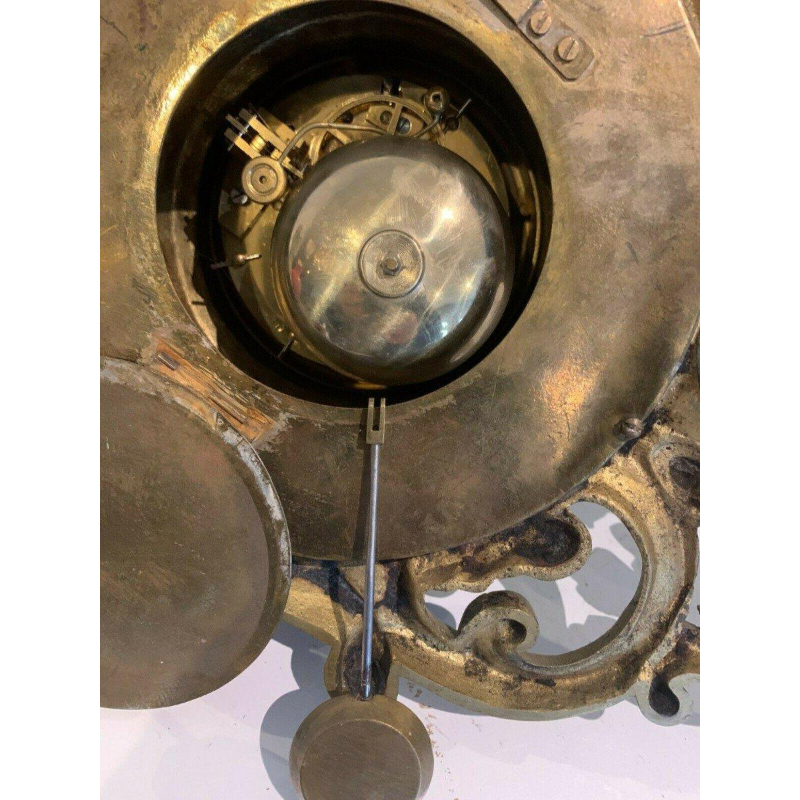 GAILLIAU – NEUT, wall-mounted cartel clock, chased bronze with mascaron decoration, 19th century