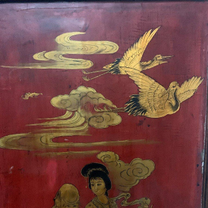 Paravent asiatique double face, bois sculpté panneau peint, décor de personnages chinois, XX siècle