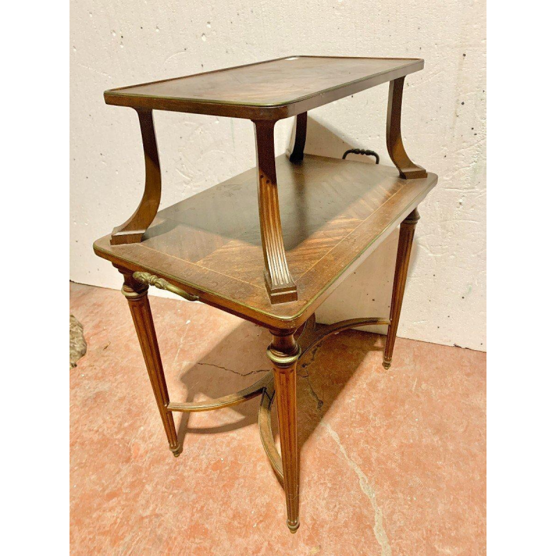 Table desserte à double plateau de style Louis XVI en acajou, XIXᵉ siècle