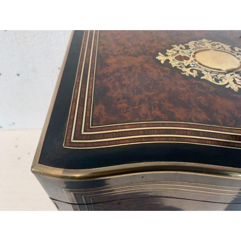 Complete drankkast van Boulle, in Napoleon III-stijl, met marqueterie, 19e eeuw.