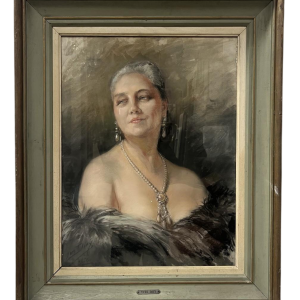 Yves Diey, portrait en buste d'une élégante aux épaules dénudées, pastel sur papier, XX siècle