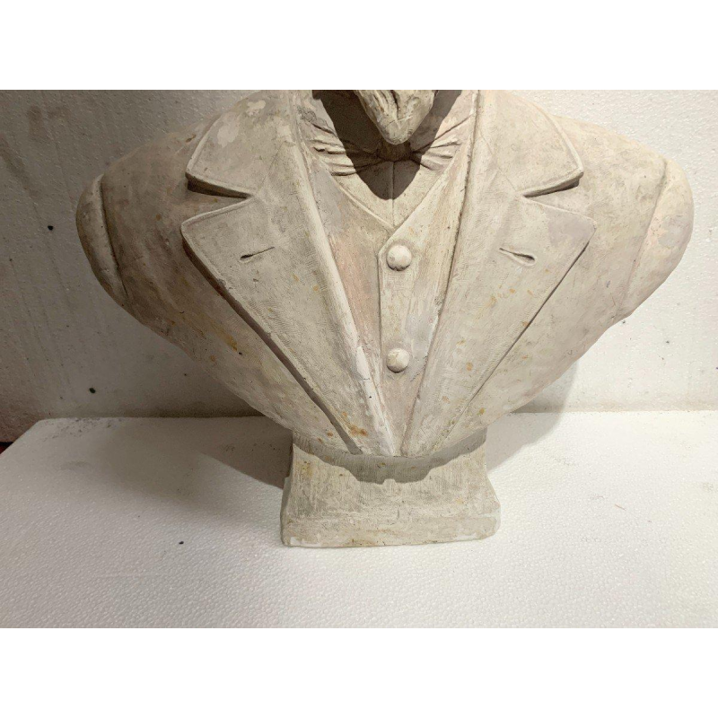 Sculpture "Buste de notable" preuve en plâtre sculpté, XX siècle