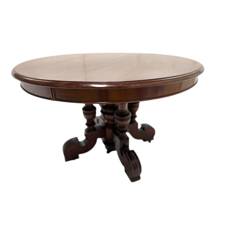 Tafel in Napoleon III-stijl, vervaardigd uit massief mahoniehout, met centrale voet en verlengstukken, 19e eeuw.