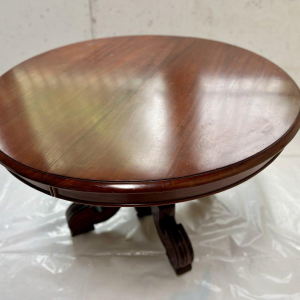 Napoleon III style pedestal table in solid mahogany, central pedestal base & extensions, 19th century