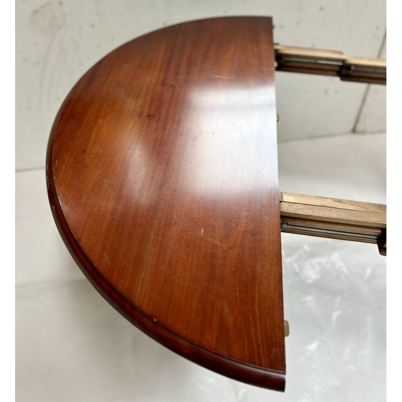 Napoleon III style pedestal table in solid mahogany, central pedestal base & extensions, 19th century