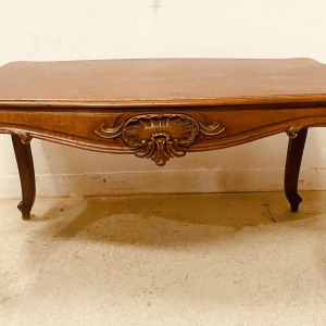 Bureau de style Louis XV en noyer, fin du XIXᵉ siècle