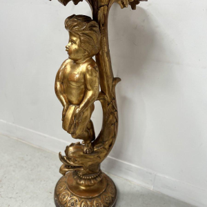 Colonne sellette de présentation en bois sculpté et doré, XIXᵉ siècle