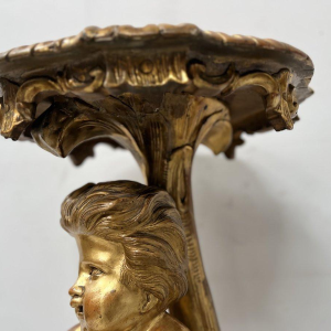 Colonne sellette de présentation en bois sculpté et doré, XIXᵉ siècle
