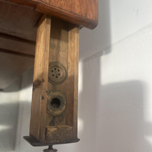 Antiek kartonnen bureau van een notaris, 19e eeuw.