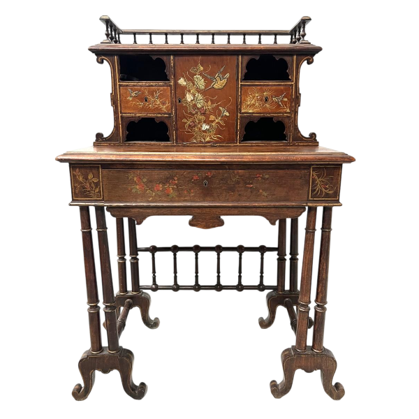 Bureau à gradins en bois, décor japonisant d’oiseaux et de fleurs, fin XIXᵉ siècle