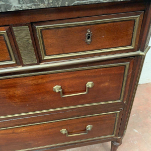 Louis XVI style mahogany commode with a grey veined marble top, 19th century