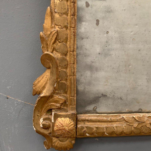 Louis XVI period mirror in giltwood, 18th century