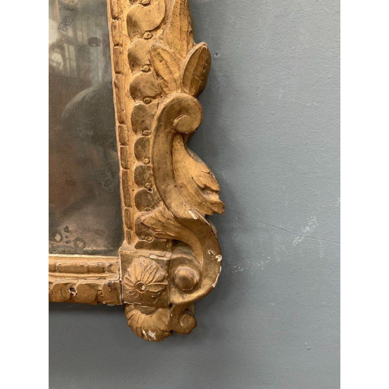 Louis XVI period mirror in giltwood, 18th century