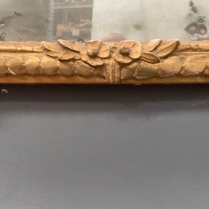 Louis XVI period mirror in giltwood, 18th century
