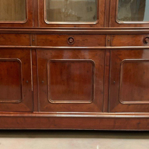 Meuble vitrine en deux corps Napoléon III, acajou et placage, XIXᵉ siècle