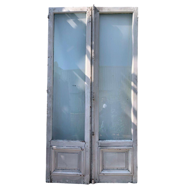 Porte fenêtre à deux vantaux en chêne massif, XXᵉ siècle