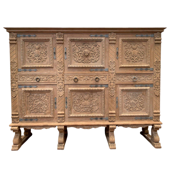 Dressoir van massief eikenhout in renaissancestijl, 20e eeuw