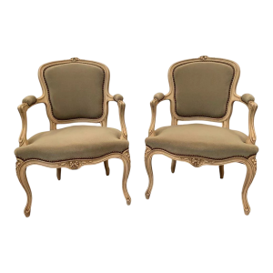 Pair of Louis XV style cabriolet chairs in patinated beechwood, 20th century