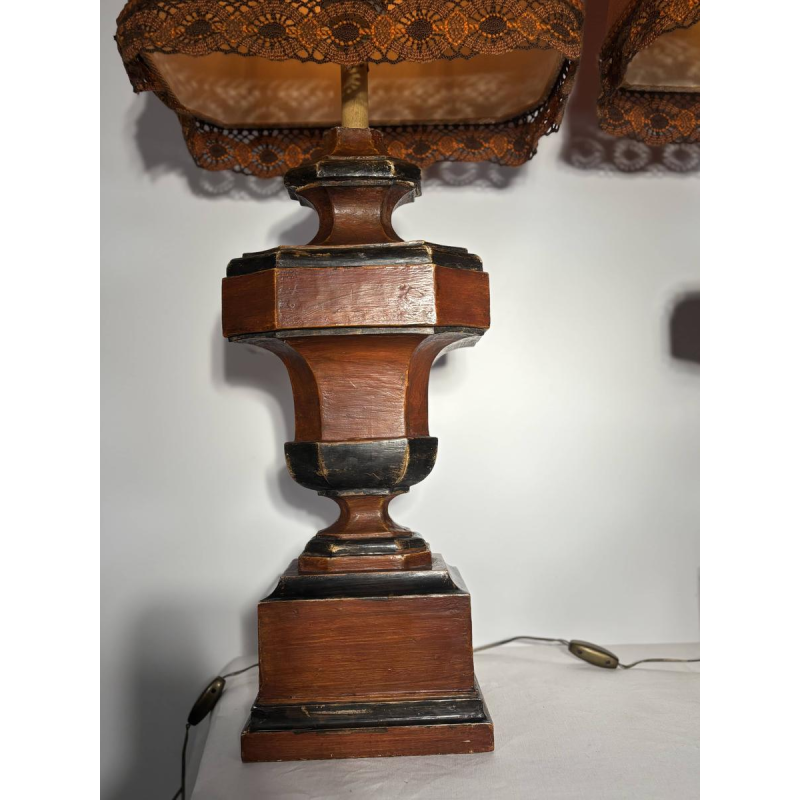 Pair of large Italian lamps in turned and patinated wood - Italy, circa 1950-1960