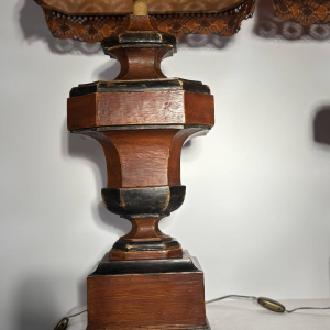 Pair of large Italian lamps in turned and patinated wood - Italy, circa 1950-1960