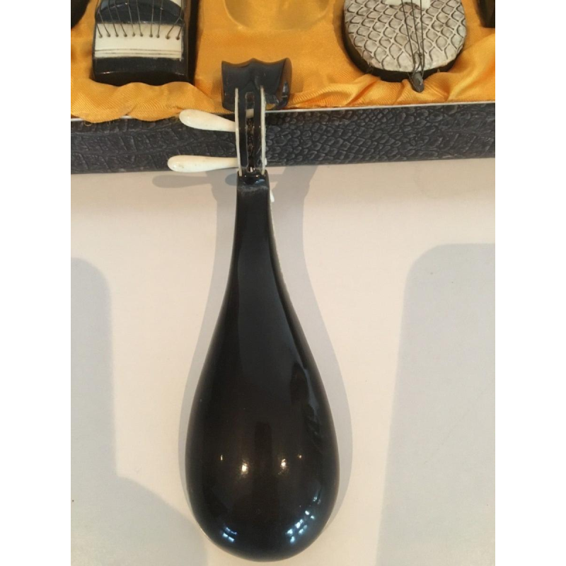 Set of 8 miniature musical instruments, collector's item, 20th century