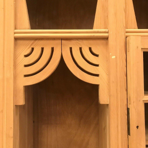 Pair of two-part display cabinets in solid fir, Art Deco style, circa 1920-1930