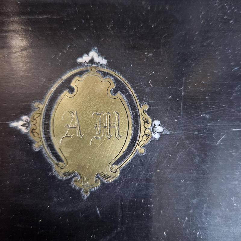 Théodore Année, sieradendoos van zwartgeblakerd hout uit de periode van Napoleon III