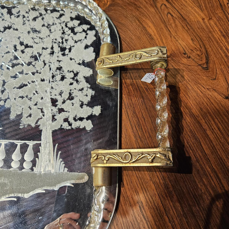 Barovier and Toso (attributed to), engraved glass and mirror tray, elegant scene, Murano ca 1950