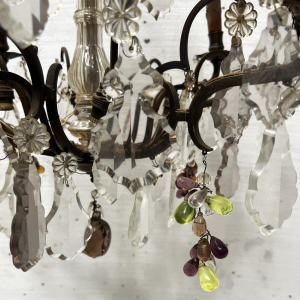 Louis XV style chandelier with pendants and colored glass fruit, 20th century