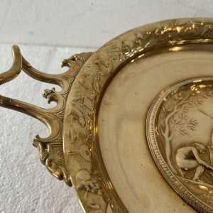 Fernand LEVILLAIN Fondeur Barbedienne, coupe sur pied en bronze doré, XIXe s