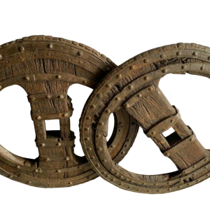 Set of two riveted wrought iron chariot wheels, 16th century