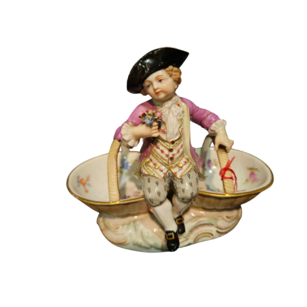 Porcelaine de Meissen 'Enfant aux paniers' salière statuette polychrome, XIXe s