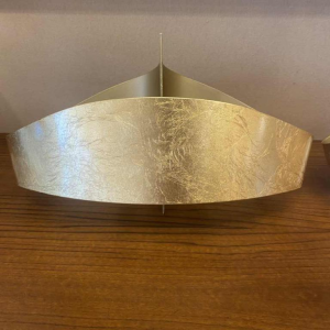 Paar wandlampen van geborsteld messing