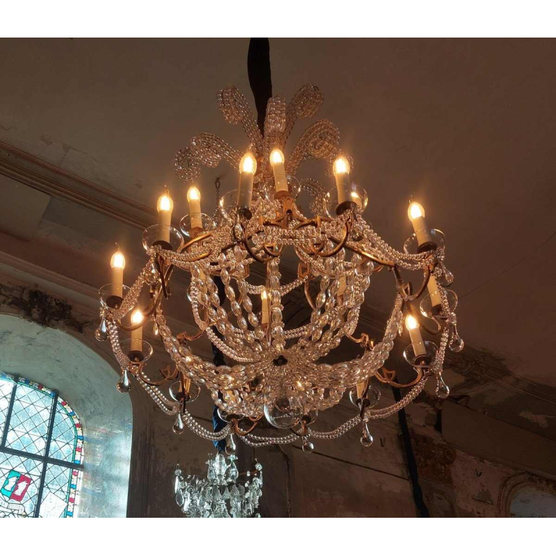 Elégant lustre à guirlandes perlées en cristal, structure en laiton étamé, ca 1900-1920