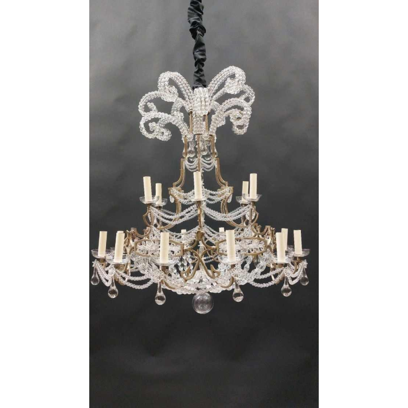 Elégant lustre à guirlandes perlées en cristal, structure en laiton étamé, ca 1900-1920