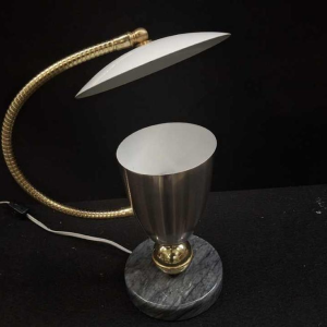 Arteluce, lampe à poser / de bureau, métal laqué, laiton & marbre, ca 1950