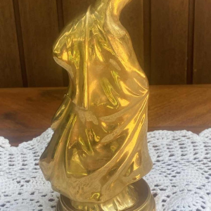 Benedetto Boschetti (Roma) "Femme au drapé" sculpture en bronze doré