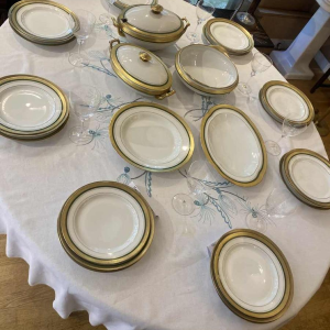 ROVINA EPINAL, 73-delig servies verguld met fijn goud