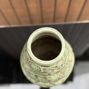 Joseph Mougin & G Ventrillon "Flower Band" grand vase Art Déco trilobé en grès, Nancy ca 1930