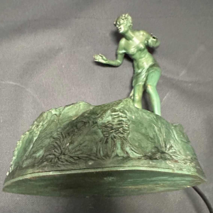 Jeune Fille devant l'Etang signé Salât pour Bruno Zach